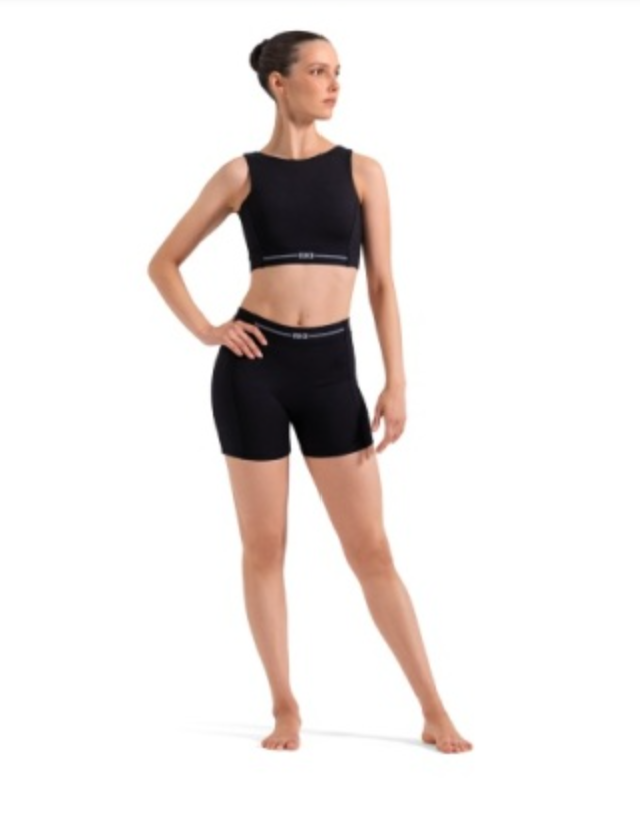 R90014 Elastic At Front Shorts